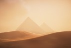沙漠与金字塔